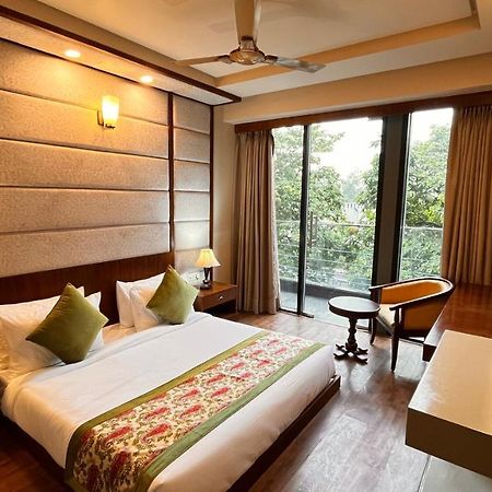 Ip Royal Hotel - New Delhi Exteriör bild