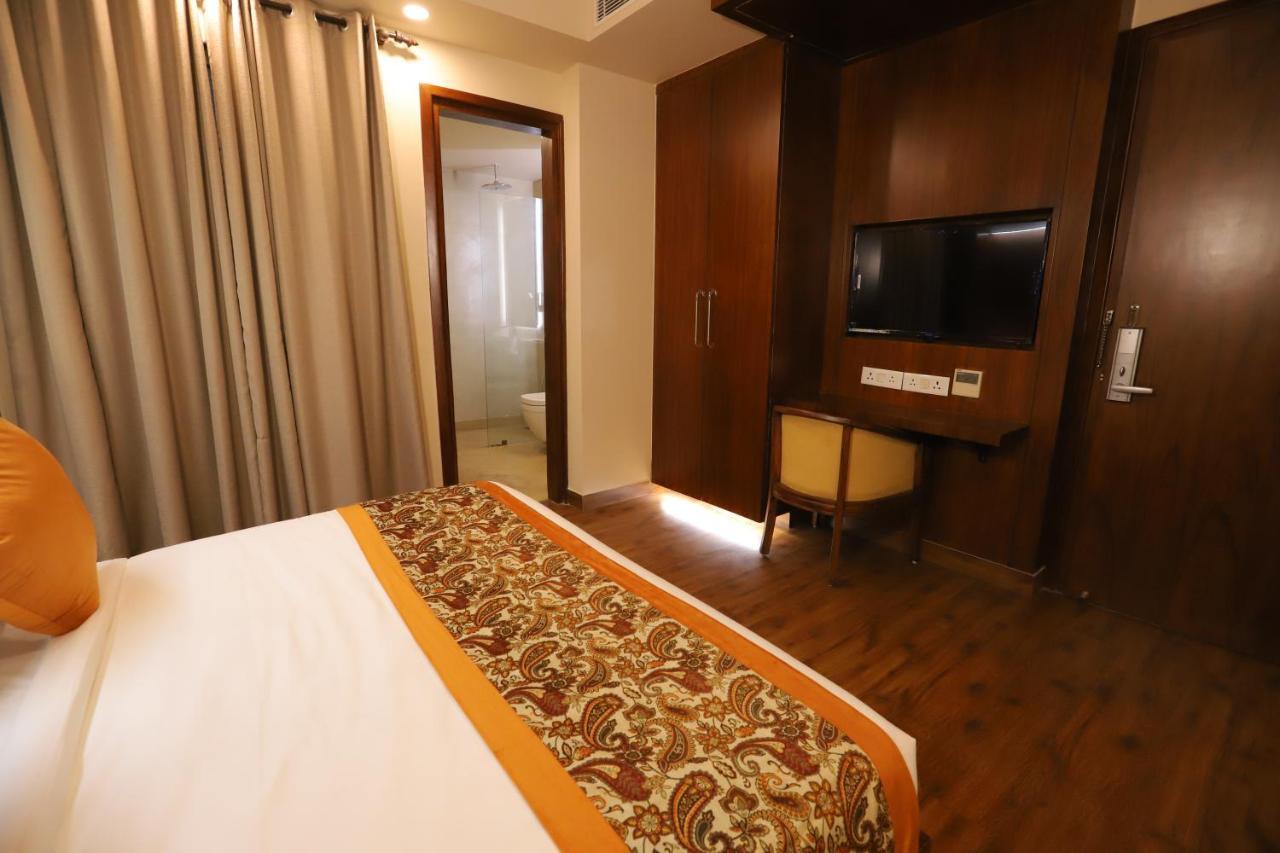 Ip Royal Hotel - New Delhi Exteriör bild