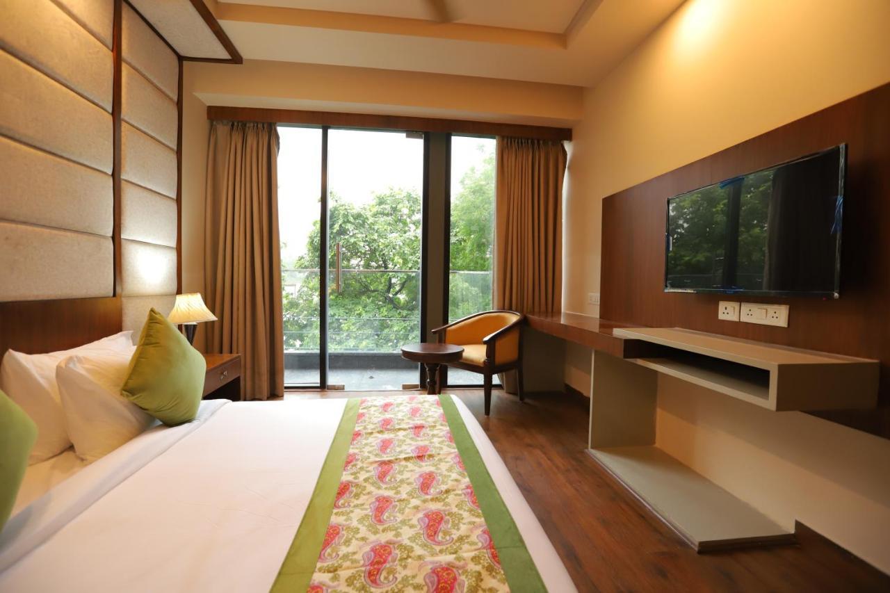 Ip Royal Hotel - New Delhi Exteriör bild