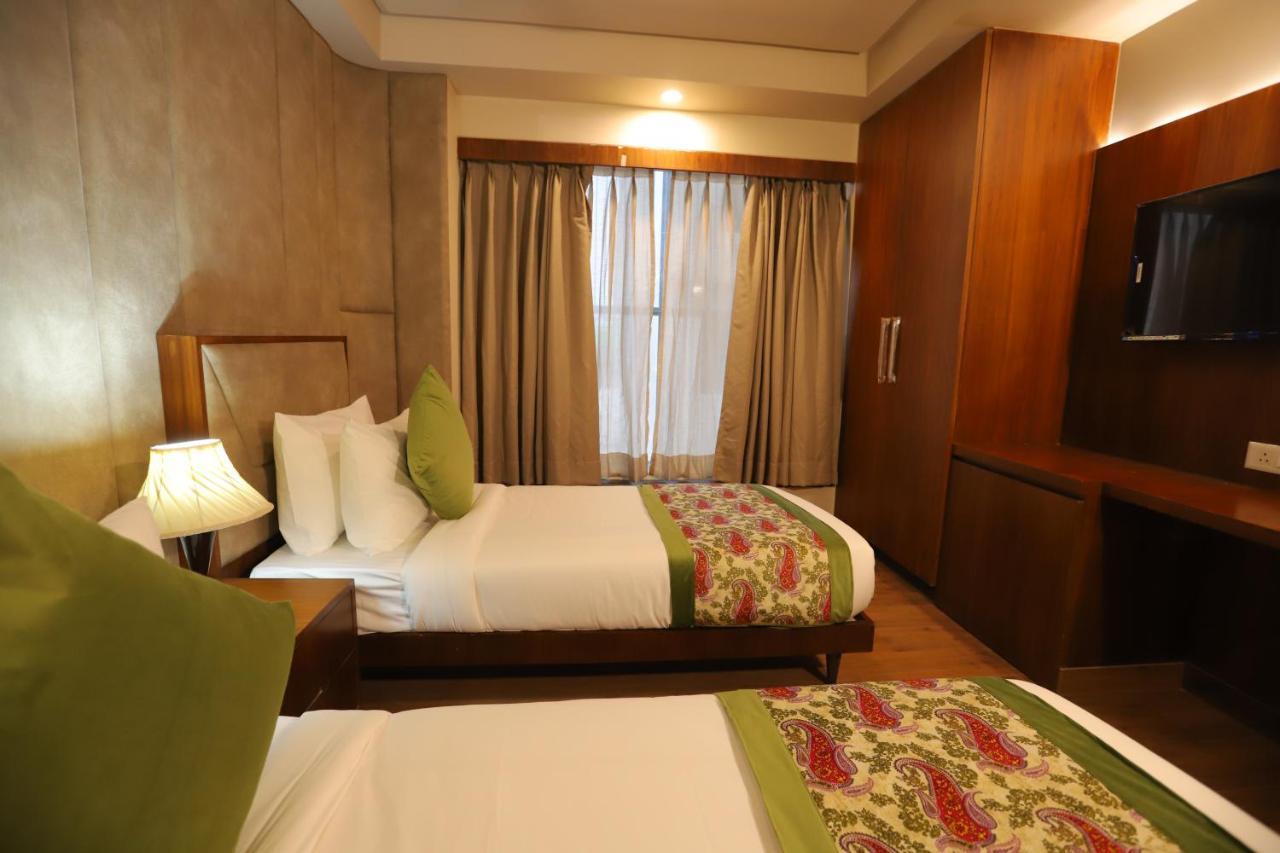 Ip Royal Hotel - New Delhi Exteriör bild