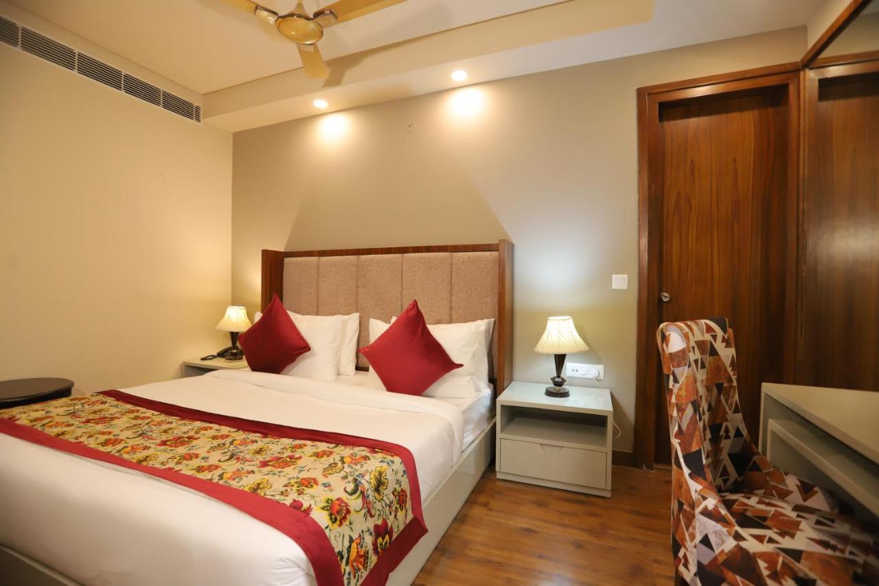 Ip Royal Hotel - New Delhi Exteriör bild