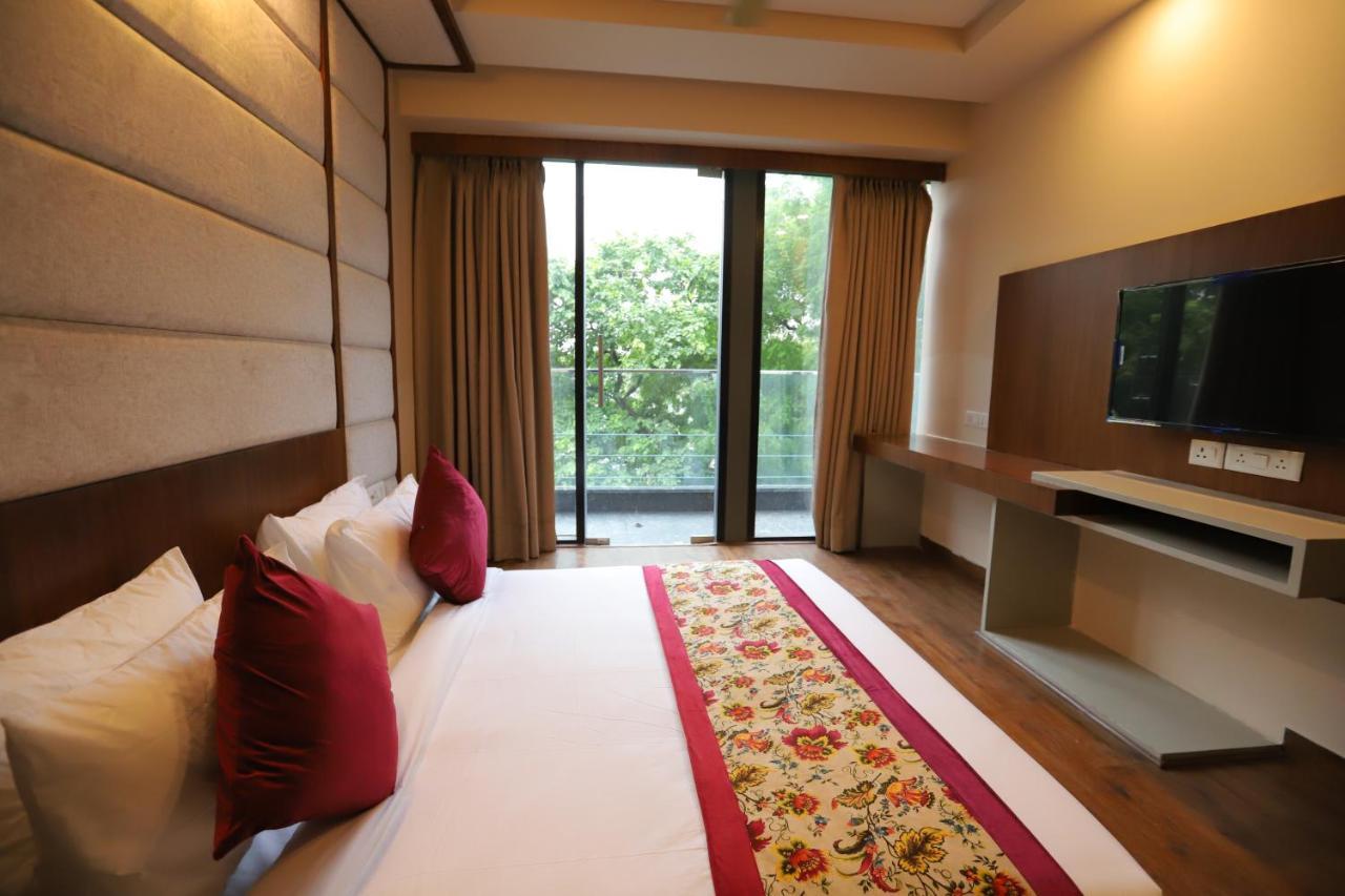 Ip Royal Hotel - New Delhi Exteriör bild